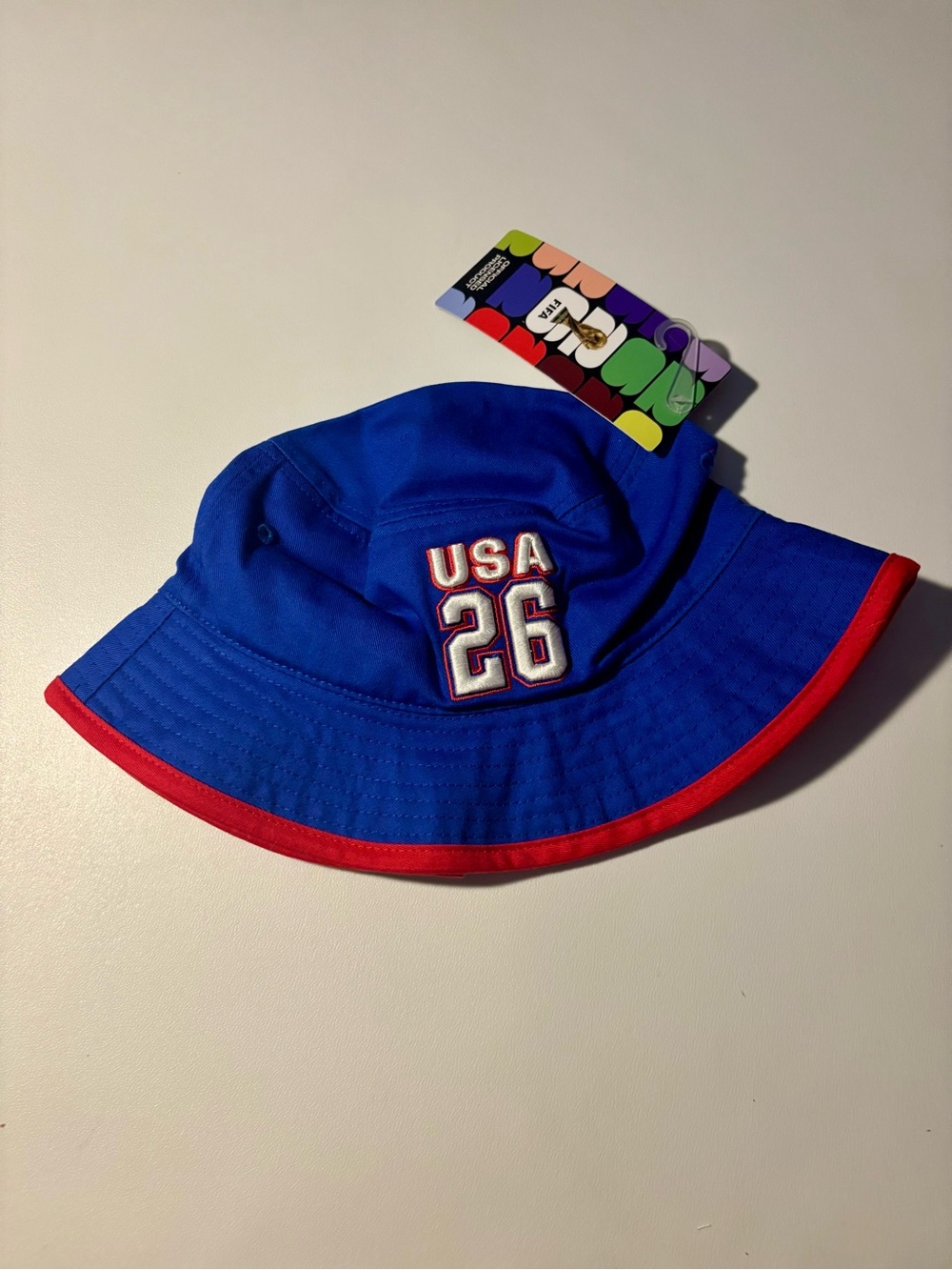 NWT Mens FIFA World Cup 2026 USA Blue Bucket Hat Red Trim Soccer Sun Cap
